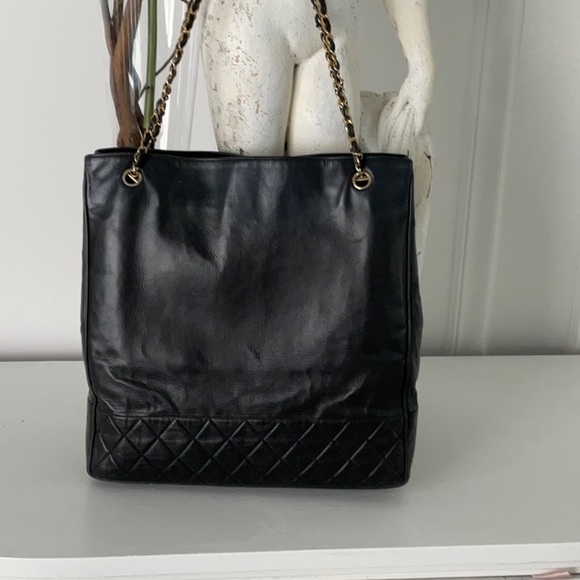 Vintage Chanel Tote, 100% Authentic, 14 x 14 - Picture 2 of 15